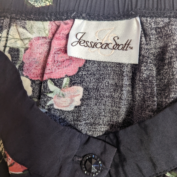 Vintage rose midi skirt - Picture 3 of 3